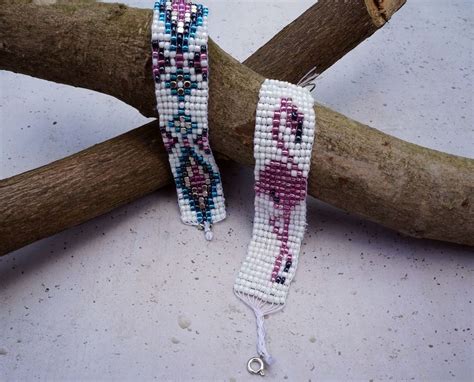 Englische vorlagen für deine internationale bewerbung. DIY: Festivalarmbänder aus Perlen weben VBS Hobby