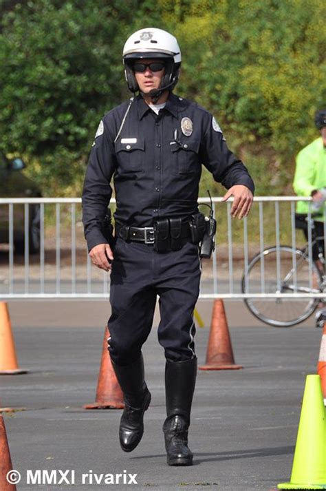 006 Pasadena Rodeo Lapd Men In Uniform Cop Uniform Hats For Men