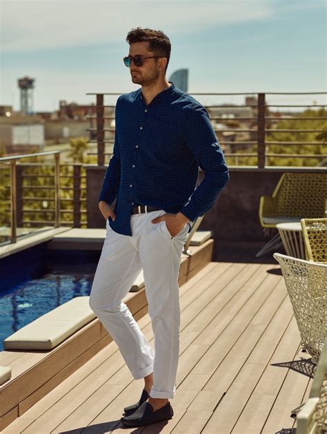 5 Ways To Style Men S Button Down Shirts The Fashionisto