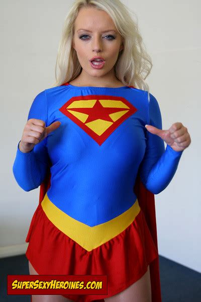 Hannah Claydon As Supergirl Uk Glamour Girl Hannah Claydon Flickr