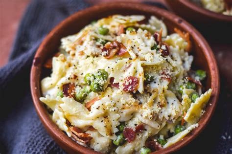 Easy to prepare and cook, i often make this roast. Creamy Roasted Garlic, Chicken, & Bacon Farfalle Pasta ...