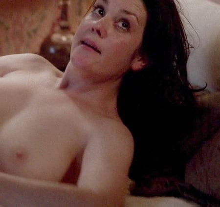 Melanie Lynskey Nude Naked Pics And Videos Hot Sex Picture