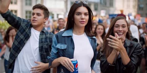 Pepsi Has Removed It S Controversial Kendall Jenner Ad Slaylebrity