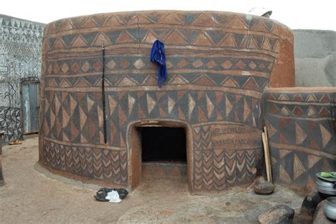Duke World Tiébélé Painted House Traditional Mud Houses Of Burkina Faso