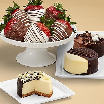 Romantic gifts for her on christmas. Steal Her Heart with These Romantic Christmas Gifts for ...