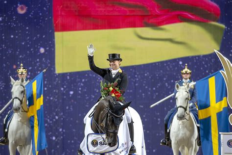 Germany´s isabell werth and emilio celebrating victory in the eighth leg of the fei world cup dressage western european league series at gothenburg, sweden. Isabell Werth se reafirma una vez más con WEIHEGOLD OLD en ...