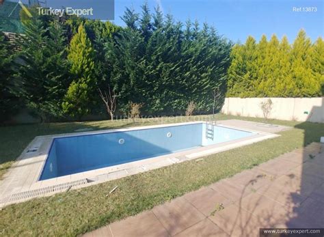 6 Bedroom Villa For Sale In Istanbul Sariyer With A Private Pool