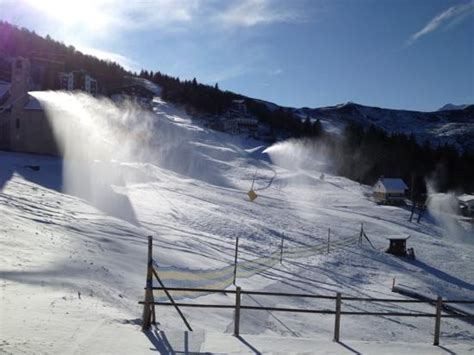 Se state pensando di andare a sciare a alpe di mera date un'occhiata alle webcam che trasmettono le immagini in tempo reale, per avere un'idea delle condizioni che troverete nella stazione sciistica. Alpe di Mera (Scopello) - 2021 All You Need to Know Before ...