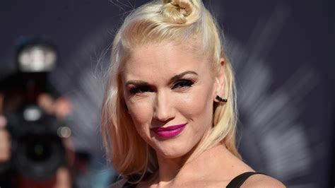 Gwen Stefani Launching Own Beauty Makeup Company Stylecaster