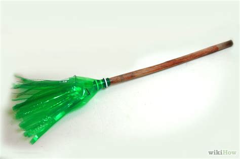 How To Make A Recycled Bottle Broom