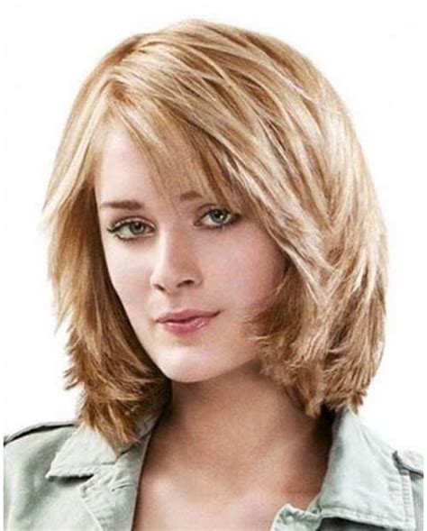 Medium bob haircuts are fancied by women all around the globe due to their versatility and a huge number of winning qualities. 15+ Medium Length Bob with Bangs | Bob Hairstyles 2018 ...