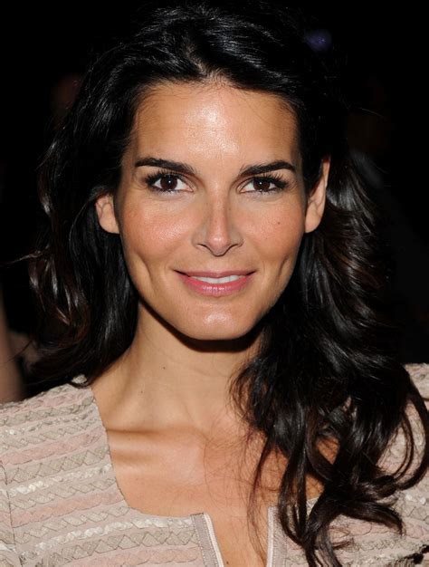 Angie Harmon Wallpapers Wallpaper Cave