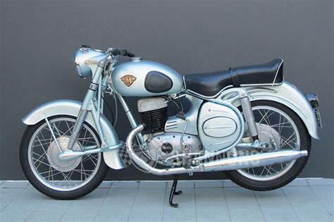 Small Motorcycles American Motorcycles Vintage Motorcycles 250cc