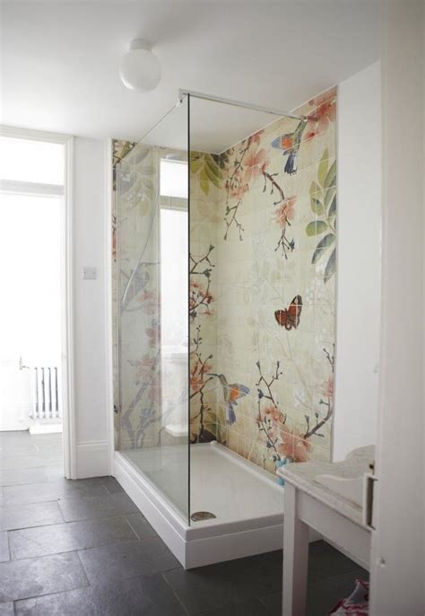 Trend Alert 5 Baths With Floral Patterned Tile Decor Home Decor