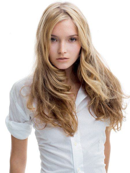 Long Hairstyles That Appear Natural And Effortless Long Shag Haircut