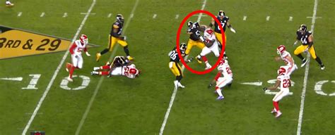 Maurkice Pouncey Help Leveon Bell Have An Absolutely Huge Week With