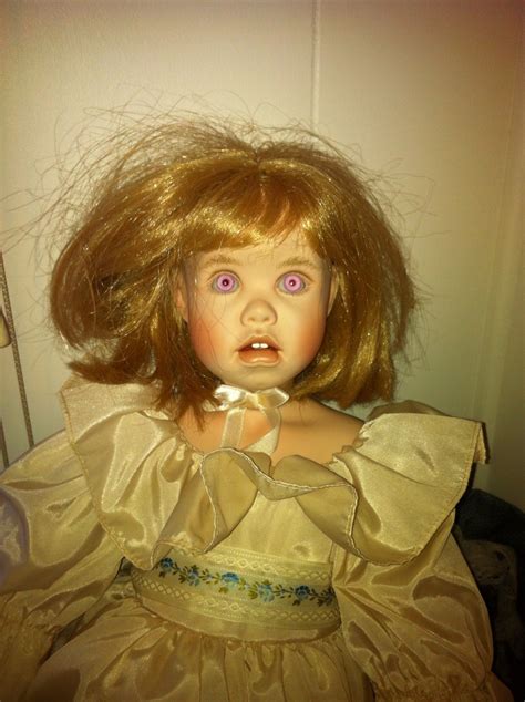 Pin By Jackie Csicsery On Scary Dolls Scary Dolls Scary Creepy Cute