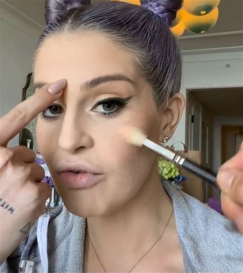 Kelly Osbourne Slams Stupid Plastic Surgery Rumors But Admits To