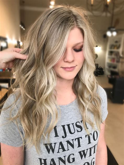 The Perfect Natural Blonde Color By Hairbylexag Face Frame Highlights