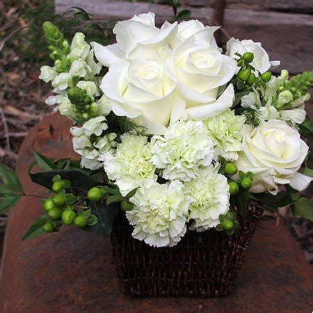 Low to high sort by price: Condolence & Sympathy Flowers | Flowers for Everyone