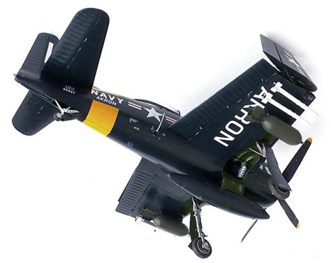 Trumpeter 132 F8f 1 Bearcat Large Scale Planes