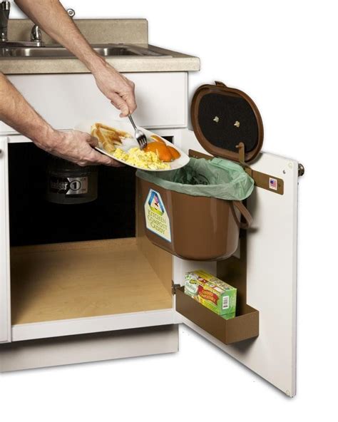 They come in various materials from wood, stainless steel, silicone, aluminum, clay, plastic, glass, copper, and so much more. The Kitchen Compost Caddy... | Kitchen gadgets unique ...
