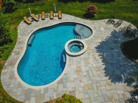 Custom Gunite Pools And Spas Mufson Pools Landscape And Design