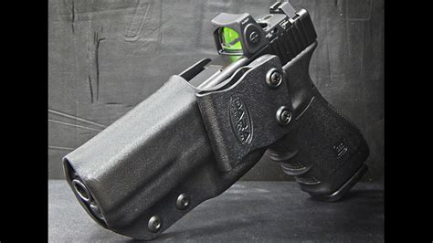Rockin Reflexes 13 Holsters For Handguns Topped With Red Dot Sights
