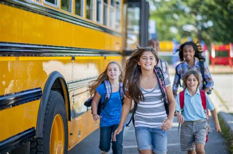 3 Myths Of School Bus Fleet Electrification Alphastruxure