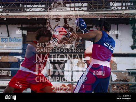 am 19 2022 april in kathmandu nepal die angreifenden boxer werden während der ganeshman singh