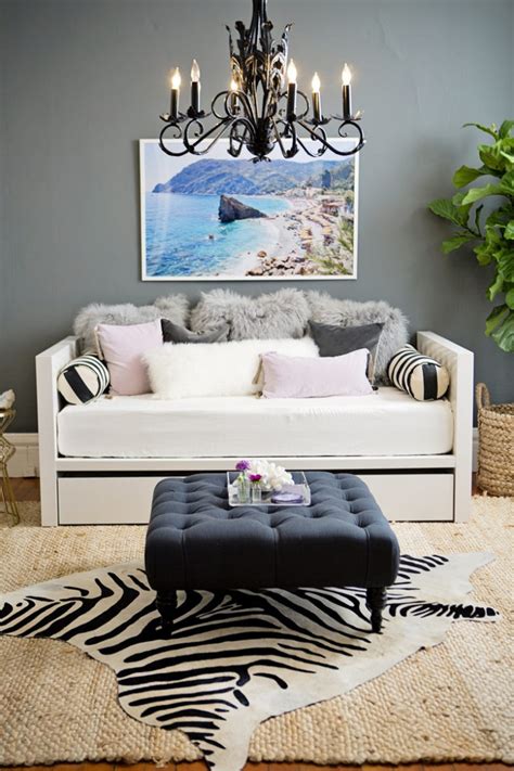Multipurpose bedroom furniture for small spaces. 5 Multipurpose Furniture Pieces Great for Small Spaces ...