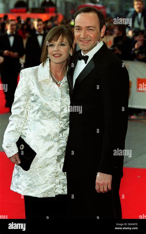 Kevin Spacey And Dianeactor And Partner09042000y69c27c Stock Photo Alamy