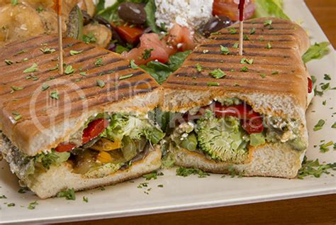 Канала easy cooking with sandy. VEGETARIAN PANINI - The Market Place Grill Cafe