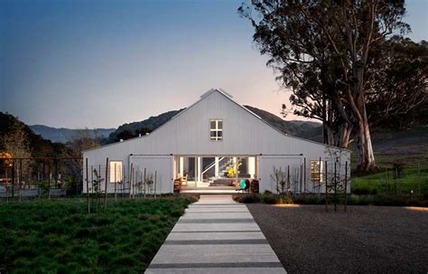 15 barn home ideas for restoration and new construction