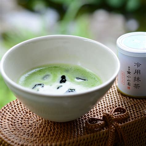 A japanese powder made from specially treated green tea leaves for use in 茶道 (さどう, sadō, japanese tea ceremony). 冷用抹茶 お点前用抹茶 山政小山園 - Sazen Tea