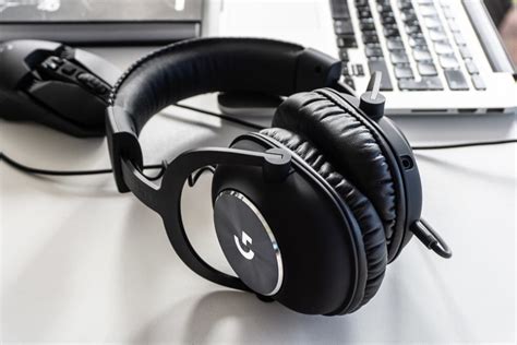 Onboard memory lets you save user or pro x gaming headset also comes with a mobile cable featuring an inline mic so you can use the headset without the boom. Recenzja Logitech G PRO X - DAC, mikrofon Blue i walka z ...