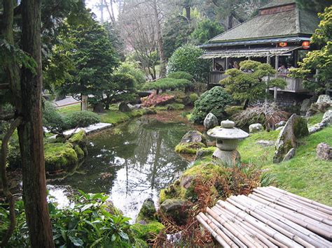 After being closed for over a year, the tea cafe at the portland japanese garden is reopening! Japanese Zen Garden: Japanese Tea House