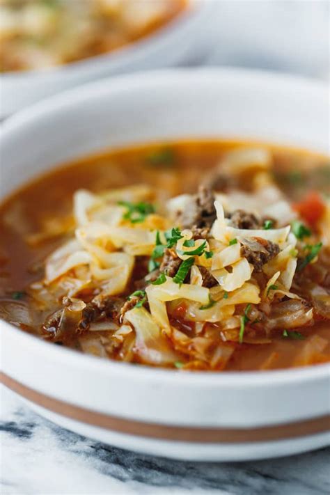 While the cabbage is the main star of the dish, there are also onions, carrots, celery, and even diced tomatoes which add a yummy acidity to the soup. Keto Cabbage Soup Recipe - Cooking LSL