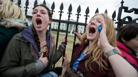 Keystone Xl Pipeline Protesters Arrested At White House Cbc News