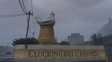 I Love How Theres Traffic Cone On The Chicken Statue Rgtaonline