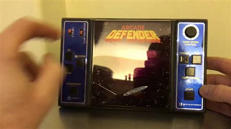 1982 Entex Arcade Defender Demo Mode Groot Youtube