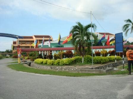 Kolej vokasional (pertanian) teluk intan. Permohonan Kemasukan Kolej Vokasional Sri Manjung, Perak ...