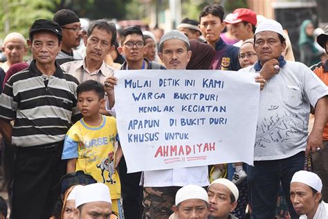 Konflik Agama Di Indonesia Gambar Pedia Riset