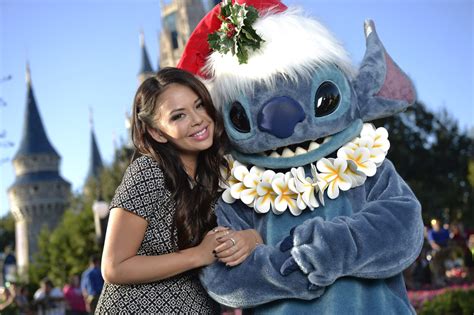 Lilo And Stitch Is Getting A Live Action Remake From Disney Details