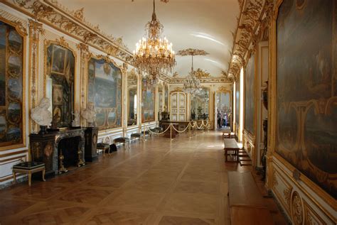 Photo Galerie Des Batailles Château De Chantilly France Chateau