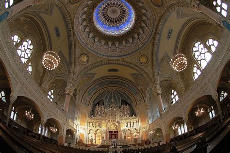 The 7 Most Amazing Synagogues From Around the World