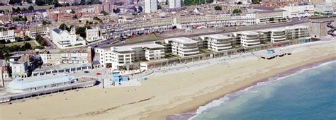 Work Finally Starts On The Royal Sands Development At The Former