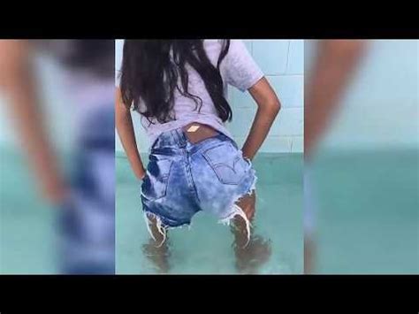 Menina surtada dançando a dança do ventre. MENINA DANÇANDO FUNK 💦 ️#8 - YouTube | Meninas dançando ...