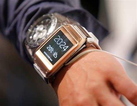 Samsung Unveils Smartwatch