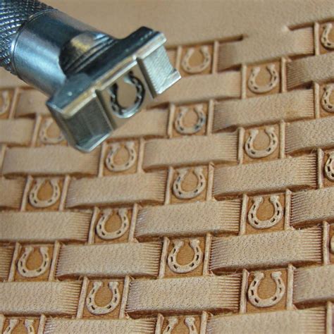 Horseshoe Center Basket Weave Leather Stamp Pro Leather Carvers